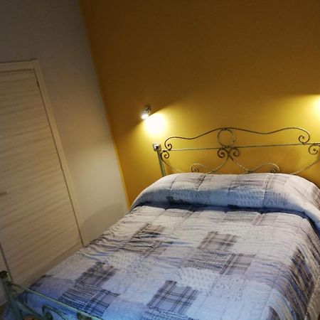 B&B Enjoy Ercolano Ruang foto